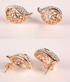 Brinco Dourado Strass
